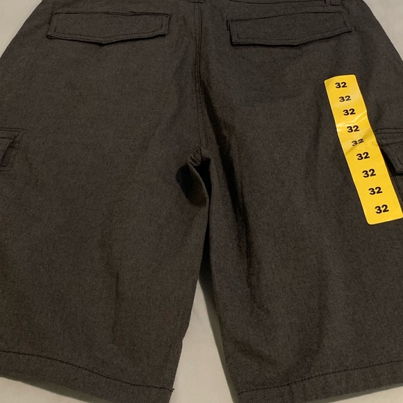 BC Clothing 6-pocket Short - Picture 6 of 9